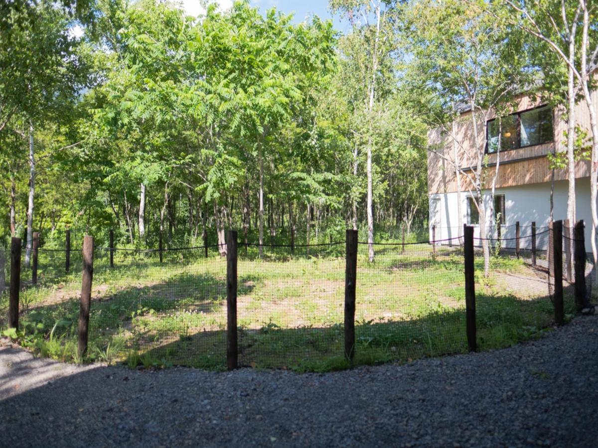 Coboushi オモヤ Guest House Нисеко Екстериор снимка